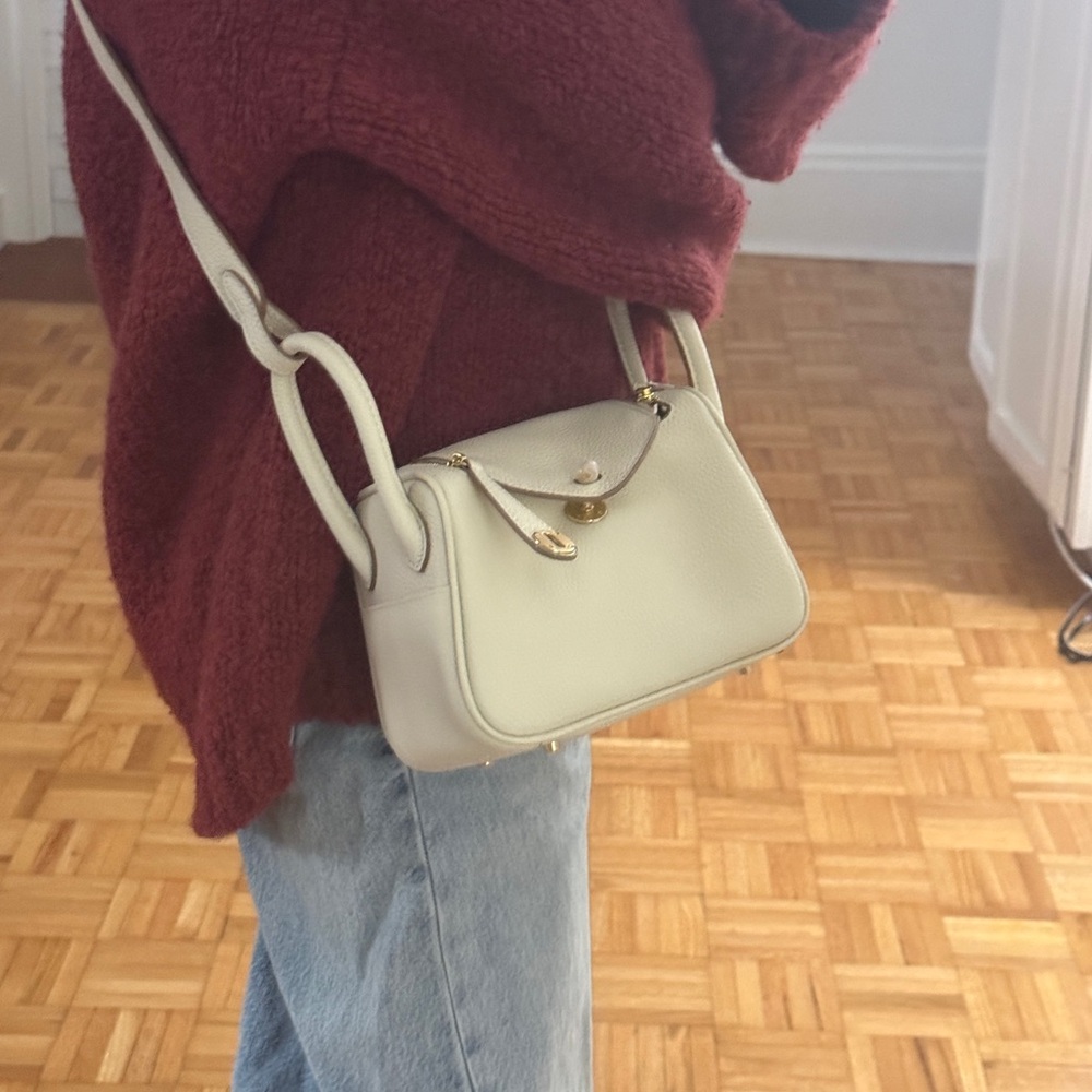 Lindy style leather bag